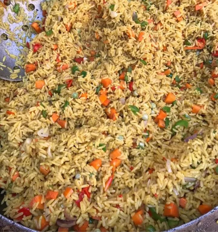 Perfectly cooked fried rice with egg and vegetables